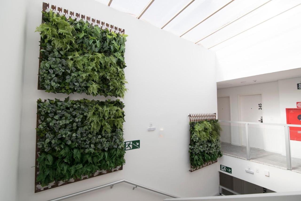 Hotel H2 Congonhas Congonhas  Eksteriør bilde Living wall